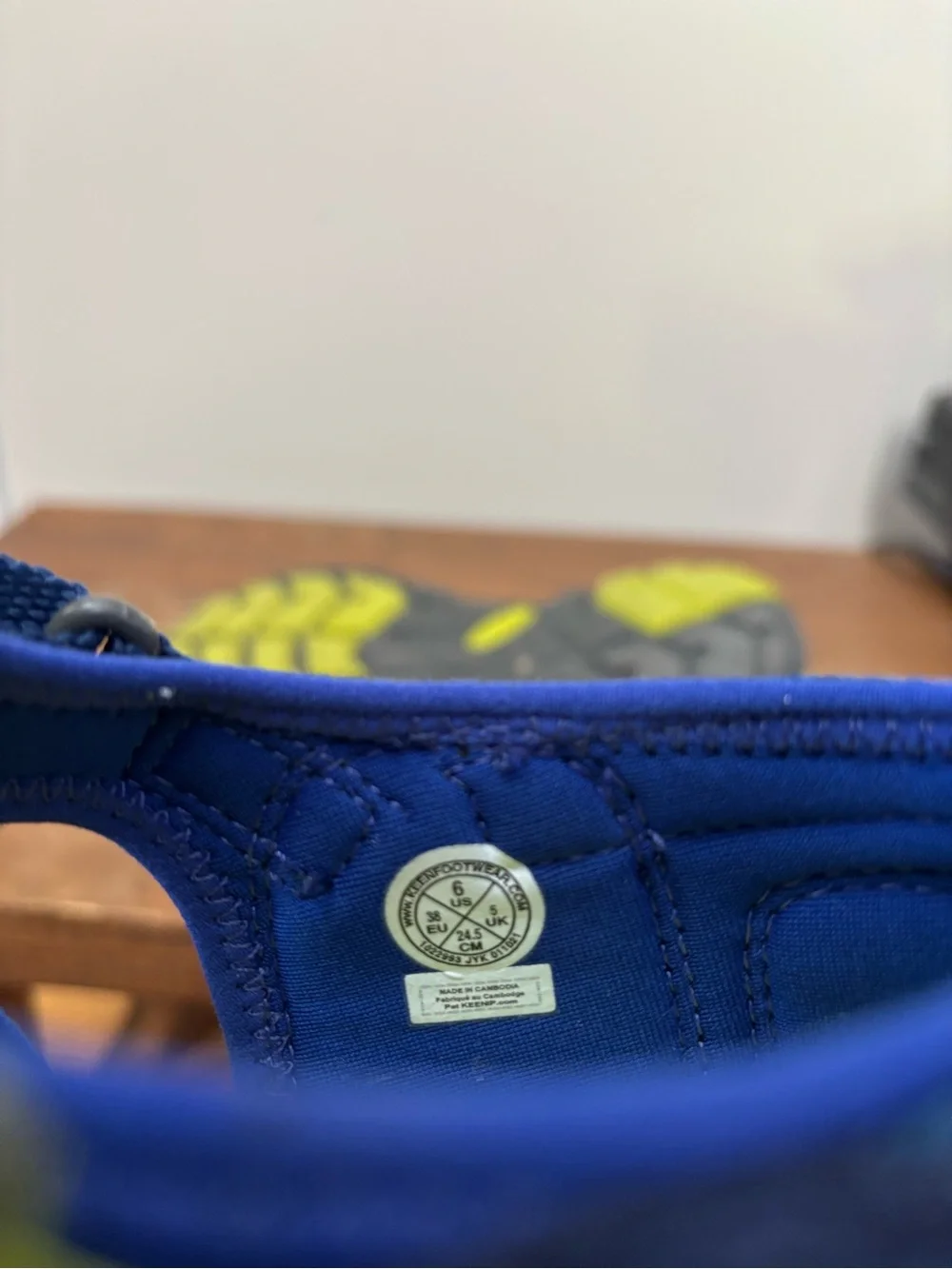 Kids Keen Sea Camp Navy and Lime Active Sandals Boys size 6